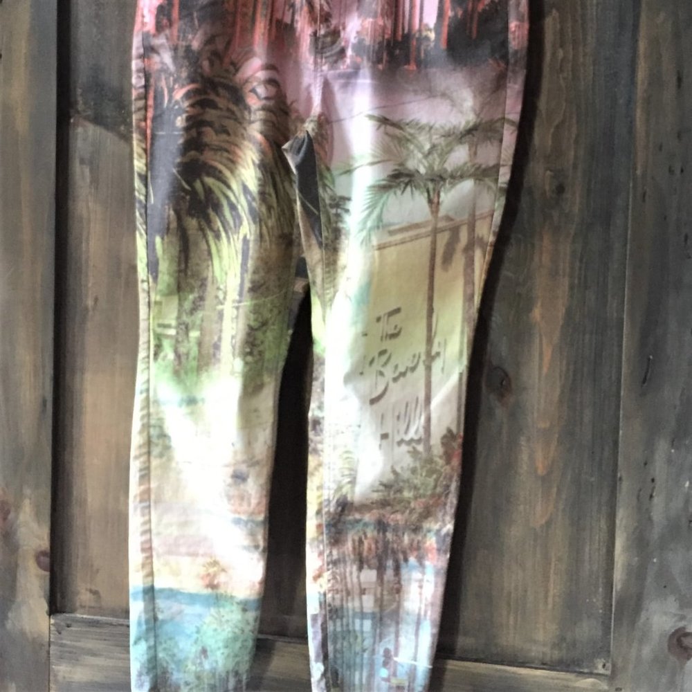 Tribal Travel Print Jeans - High-Rise Straight Leg - Size14 - Picture 4 of 13